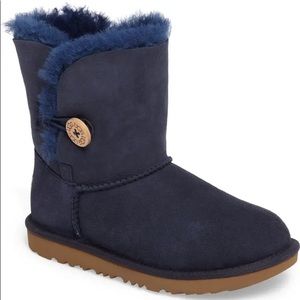 UGG Mini Bailey Button II Genuine Sherling Boot